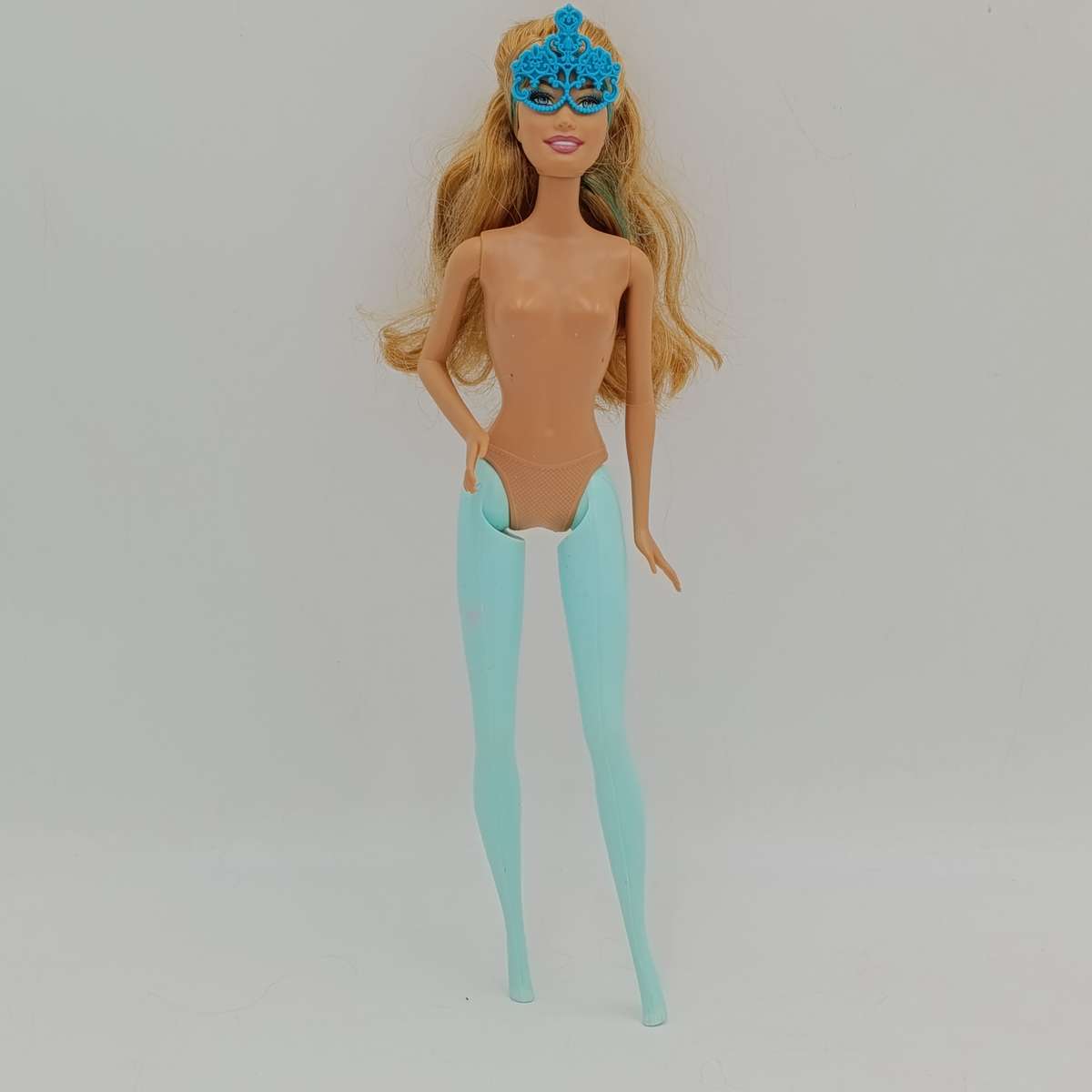 Barbie and the Three masketeers Aramina Doll - No outfit