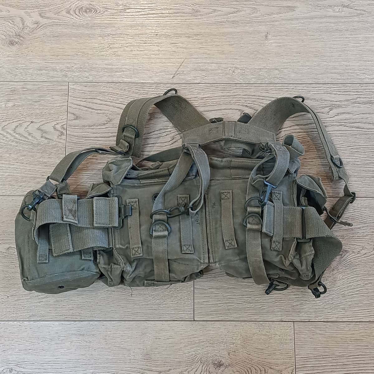 SADF Webbing kidney pouches and Yoke with water bottle