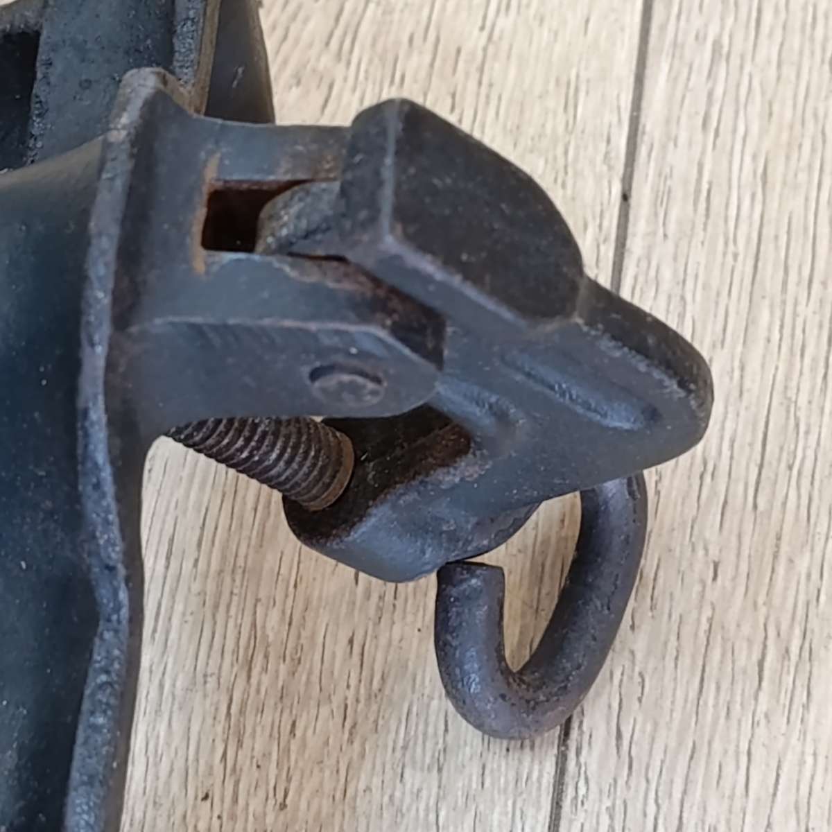 Vintage Spong and Co. No.2 coffee grinder - wooden handle missing