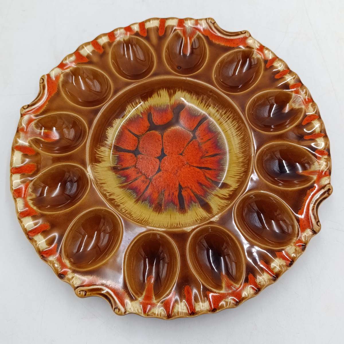 Vintage Elweco porcelain egg snack platter