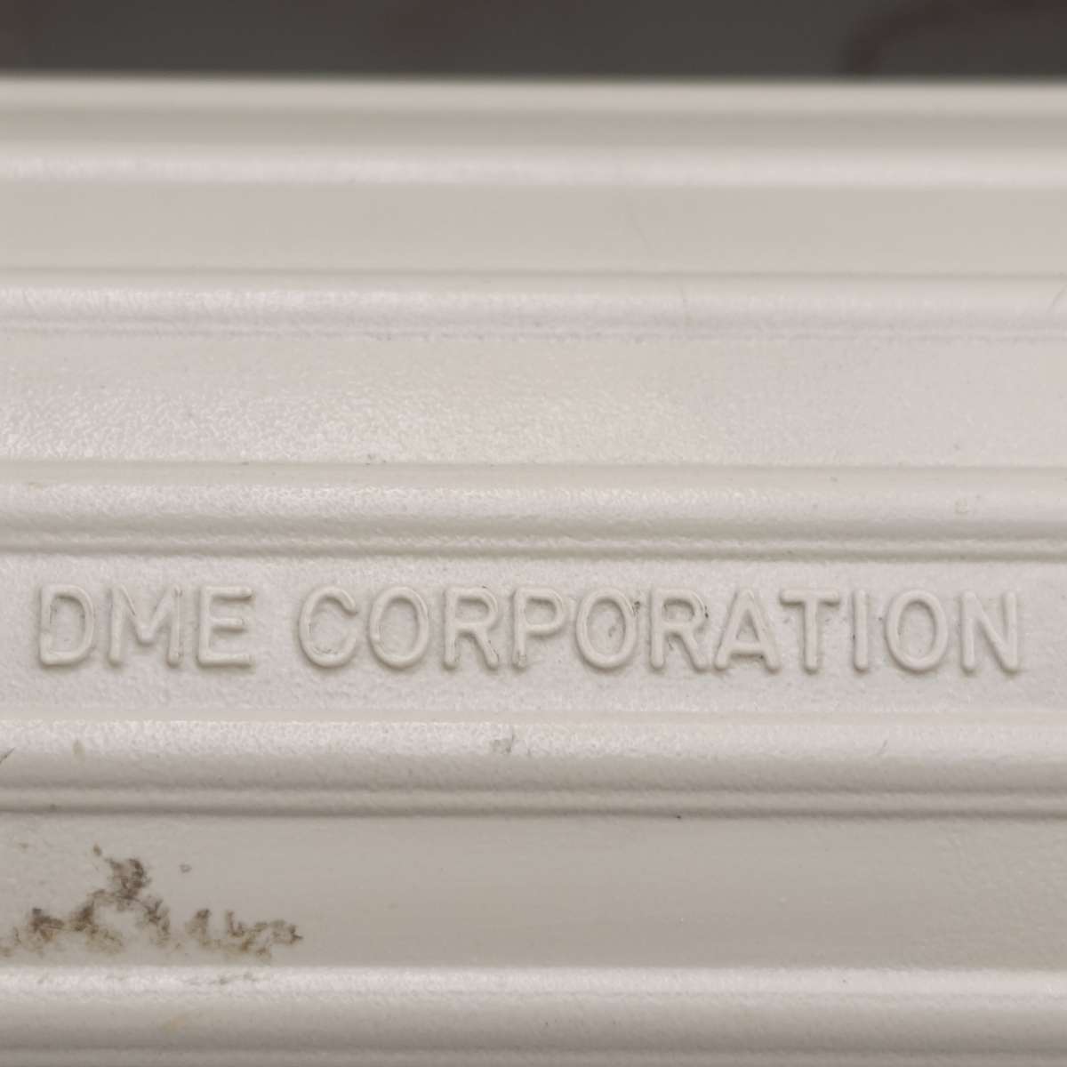 DME Corporation aviation emergency flashlight