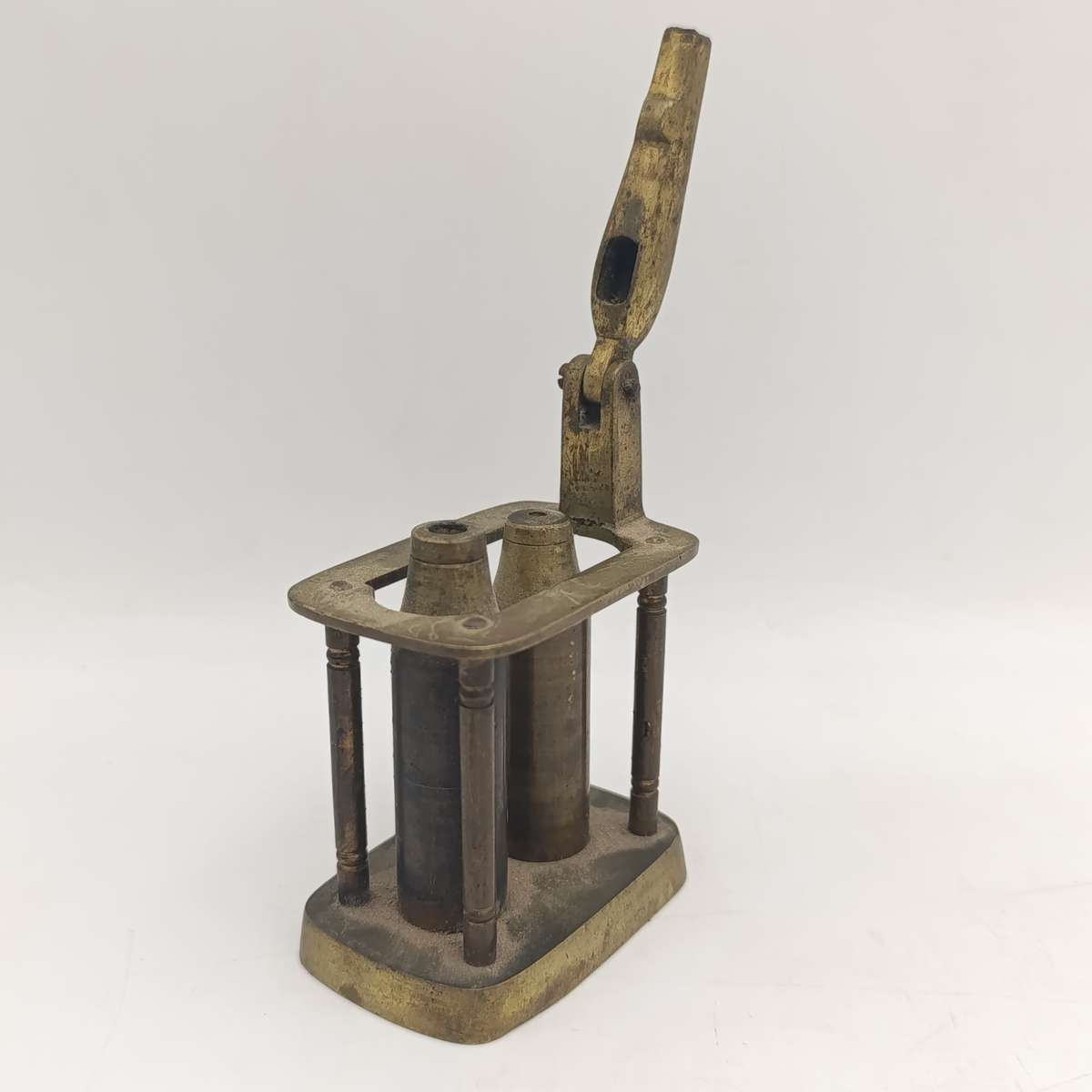 Antique brass 12 Bore Shotgun primer removal tool - handle broken