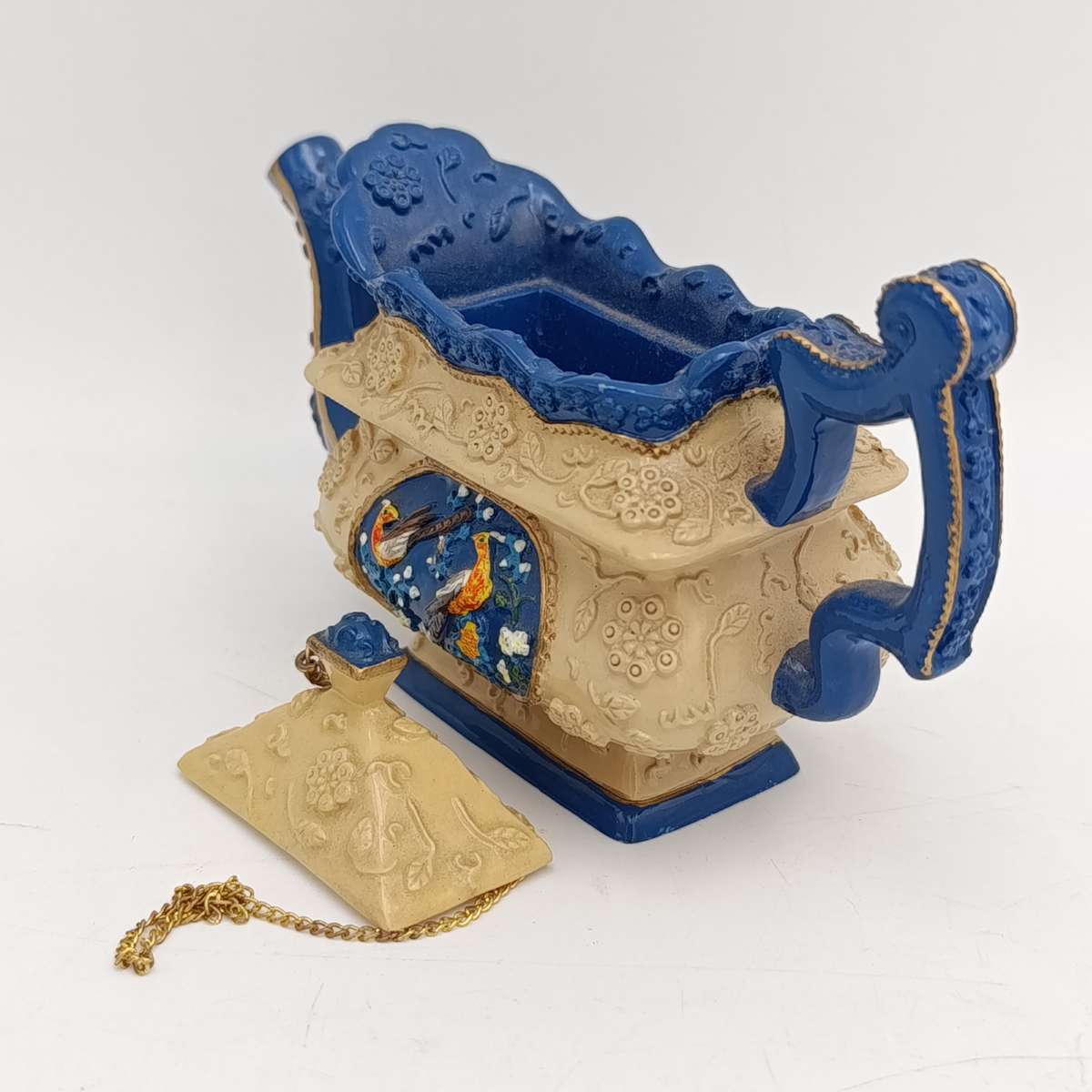 Nini Miniature collectible resin teapot