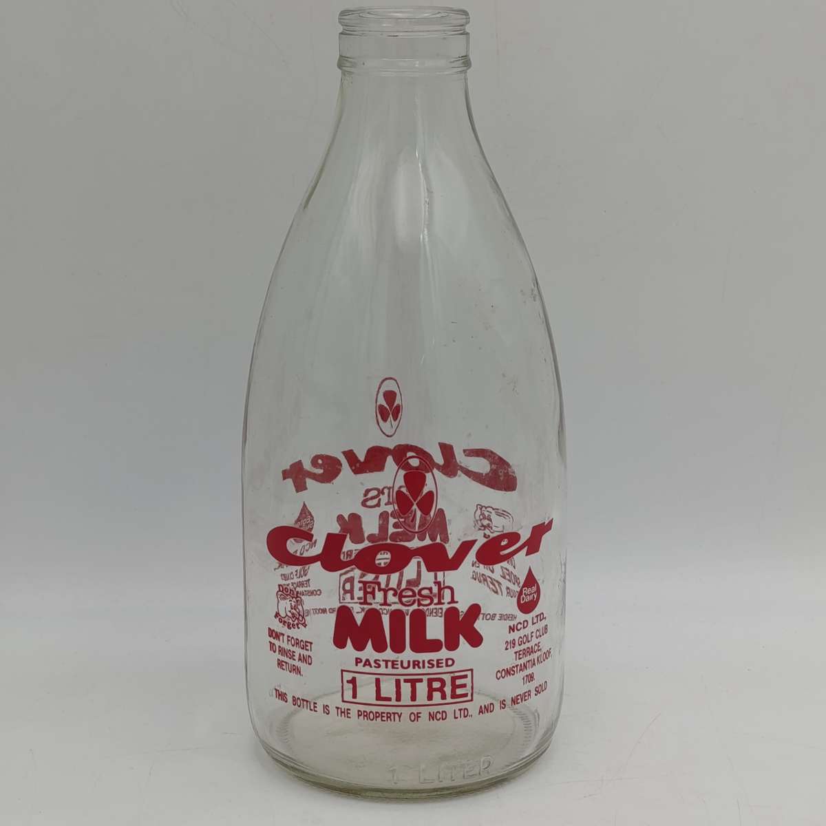 Vintage Clover Milk 1 Liter glass bottle