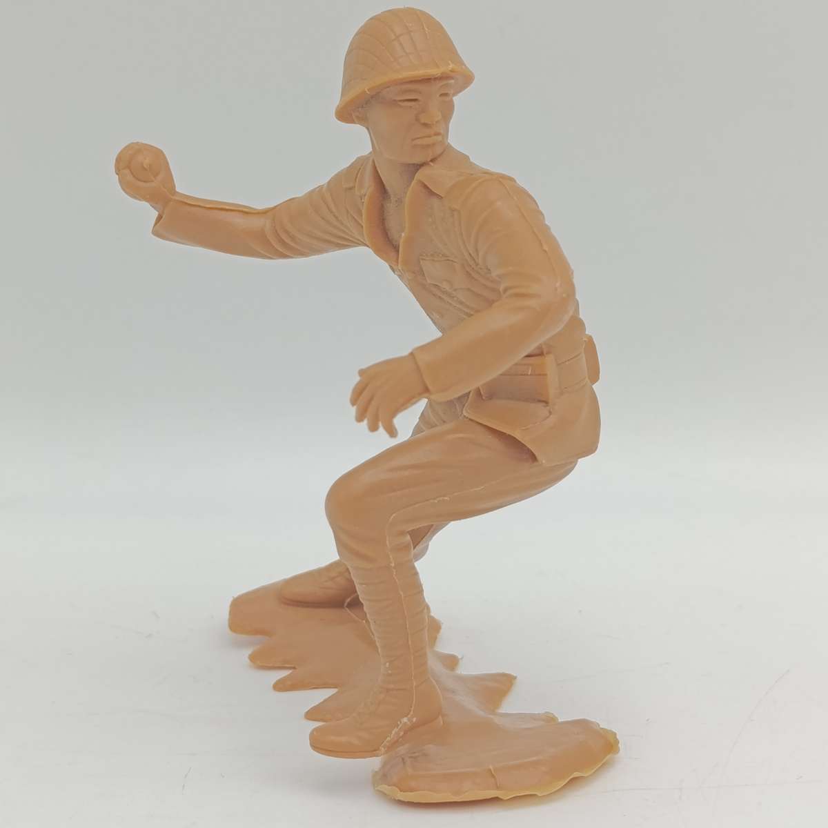 Marx Toys WW2 Japanese toy soldier - 6 inch