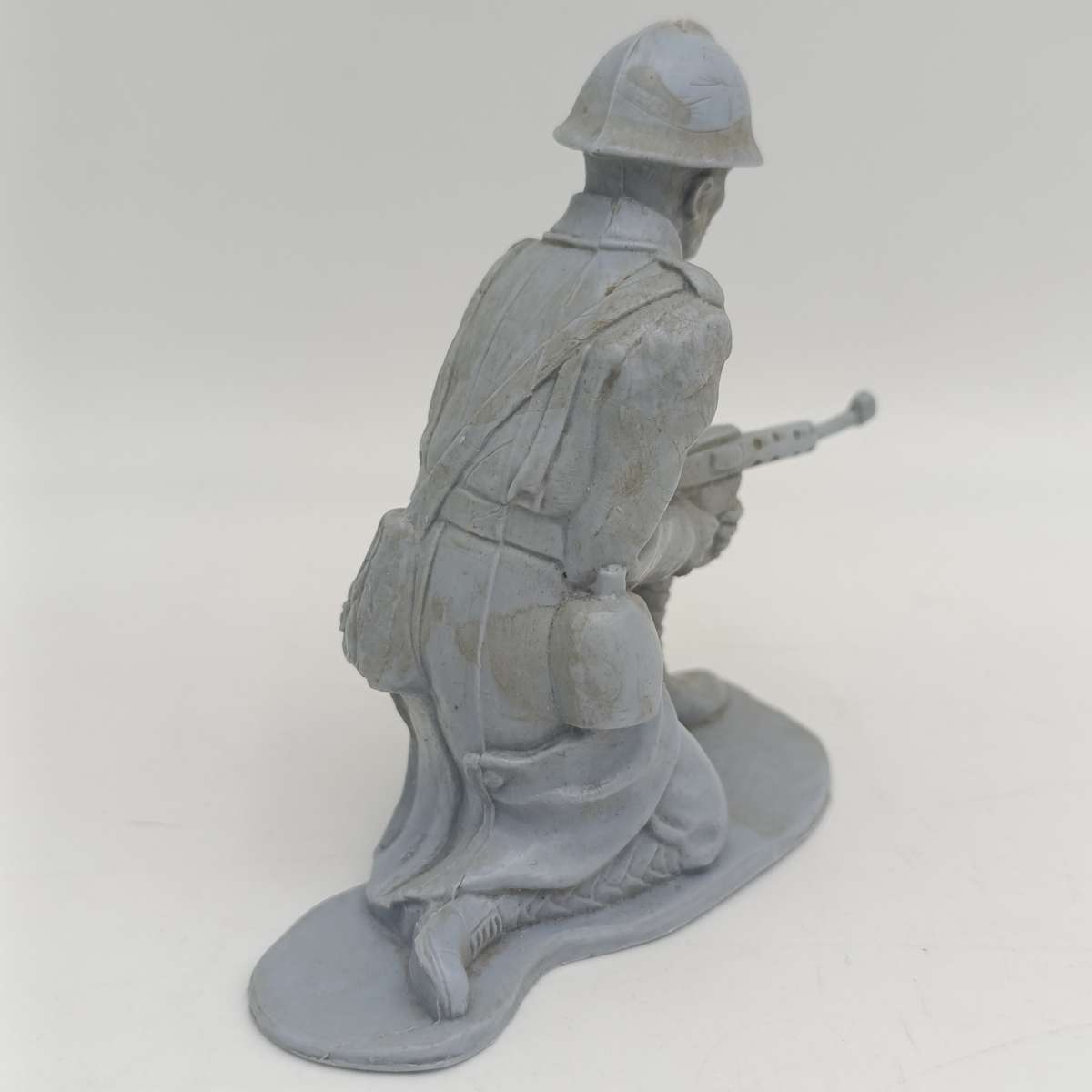 Marx Toys WW1 French toy soldier - 6 inch