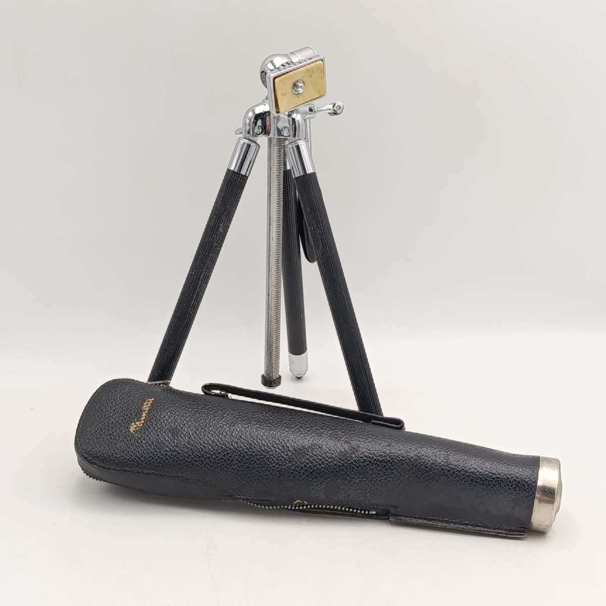 Vintage Minette portable camera tripod in pouch