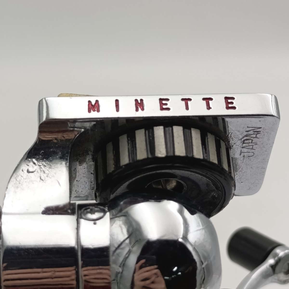 Vintage Minette portable camera tripod in pouch