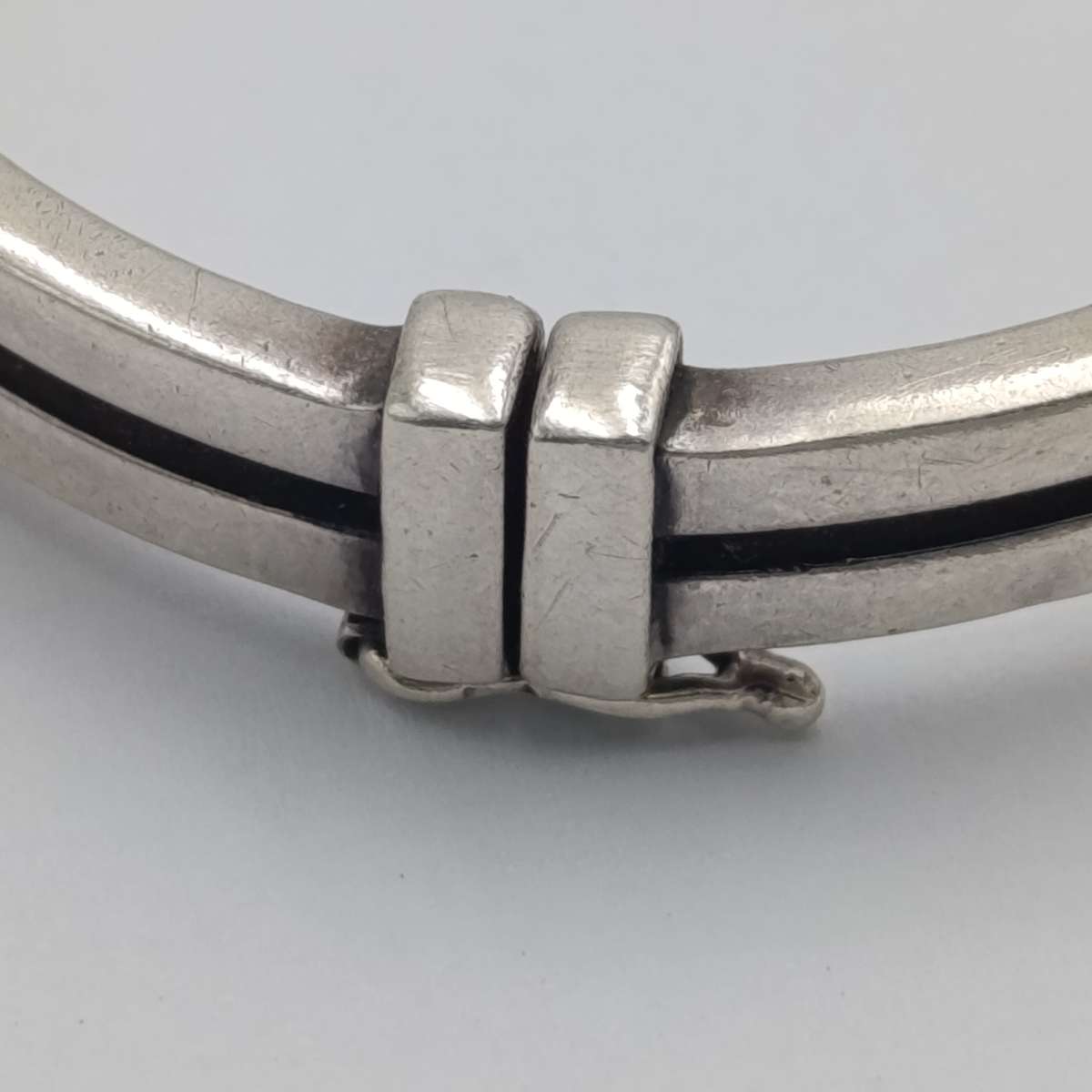 Sterling Silver double band bangle - weighs 19,0g
