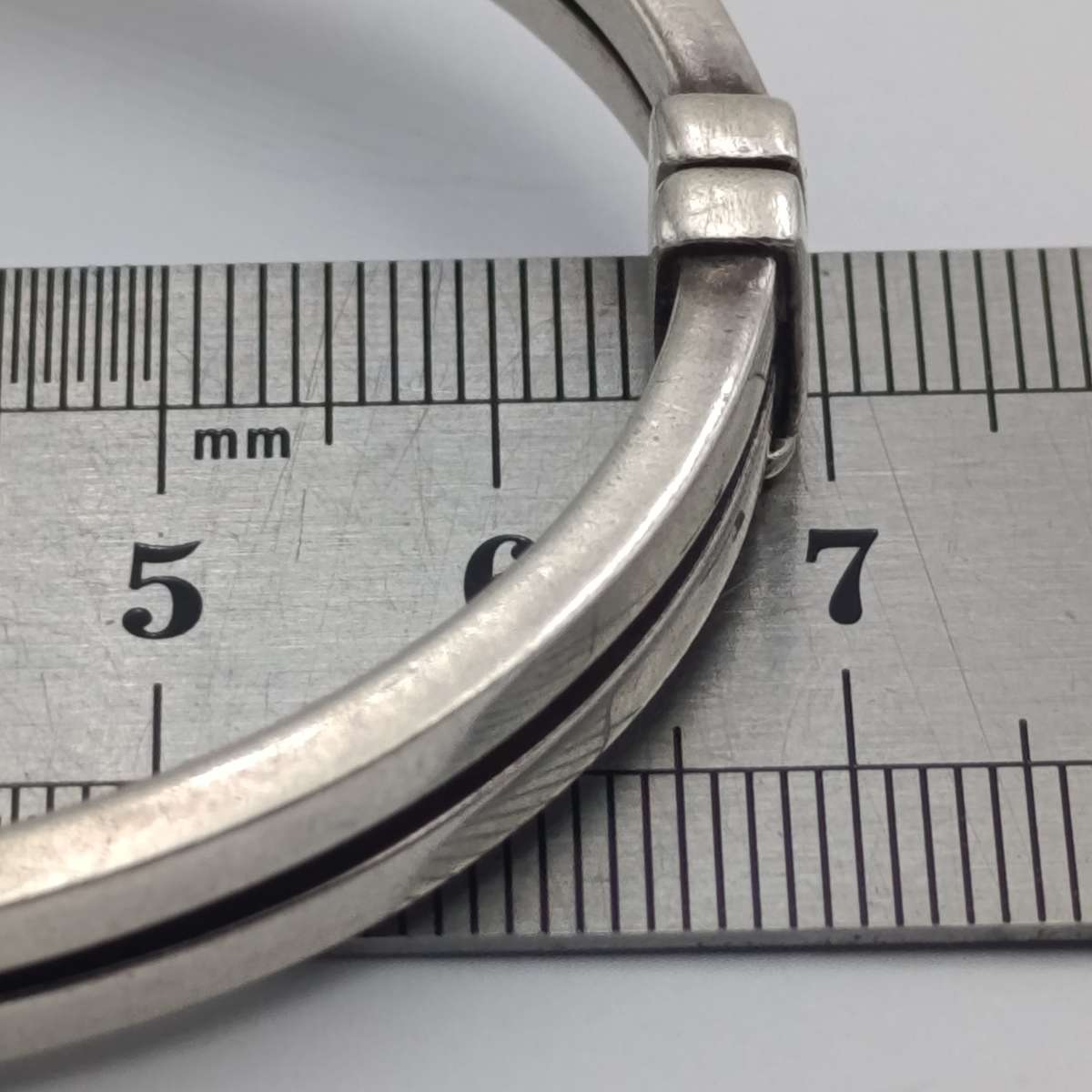 Sterling Silver double band bangle - weighs 19,0g