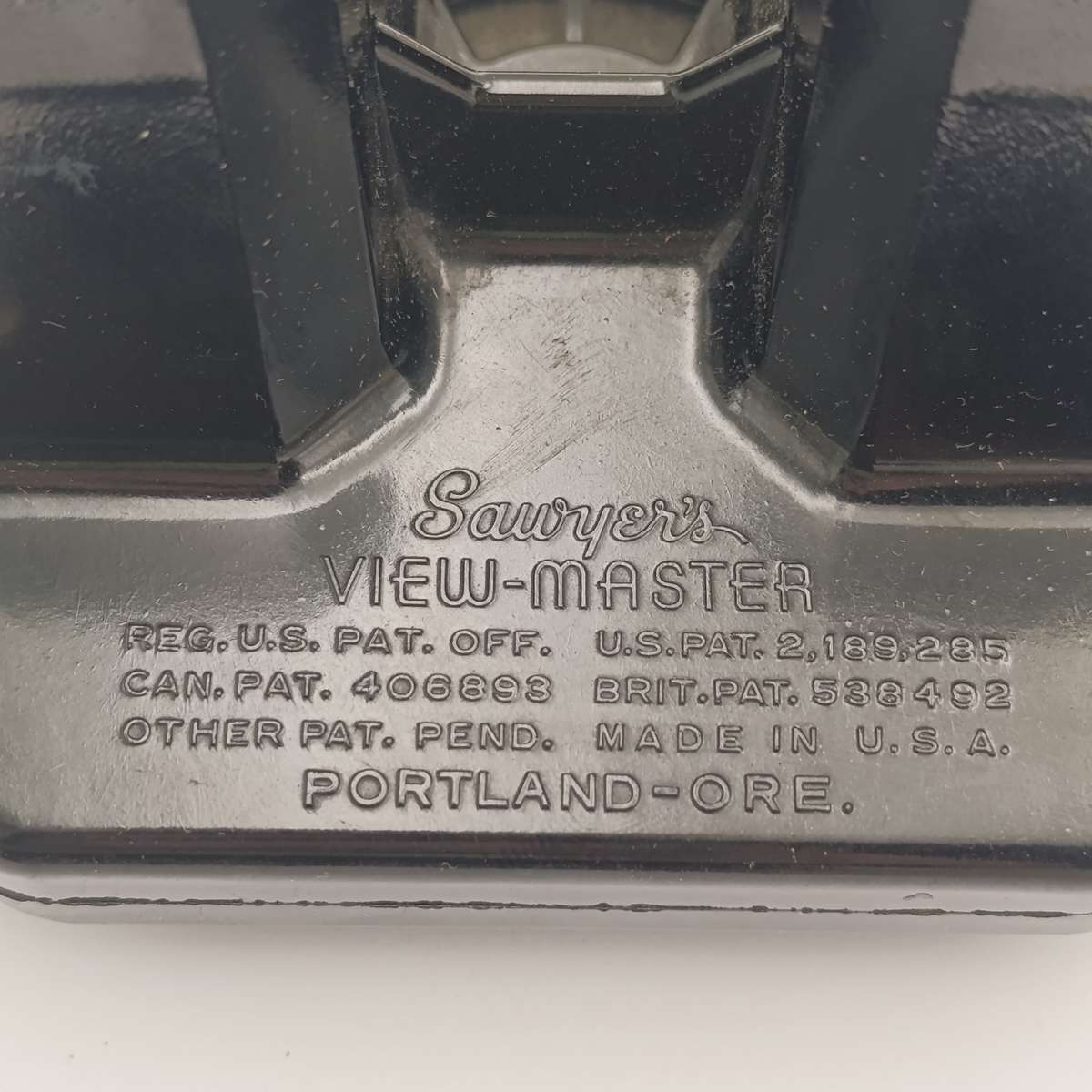 Vintage Sawyer's View-Master 3D viewer with 7 fairytale reels