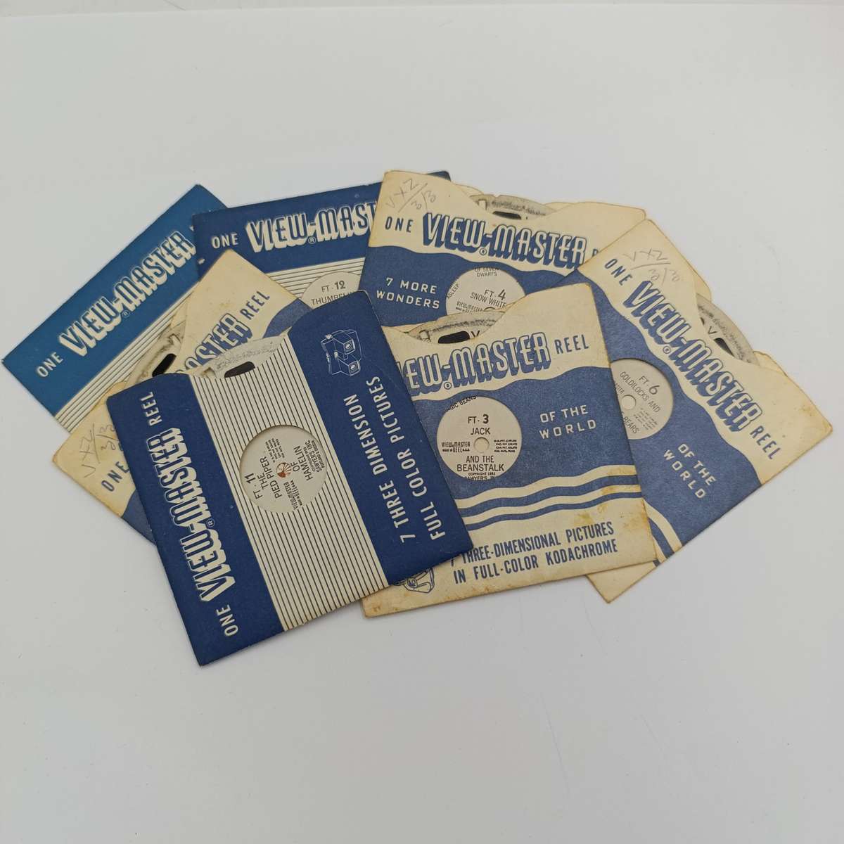 Vintage Sawyer's View-Master 3D viewer with 7 fairytale reels