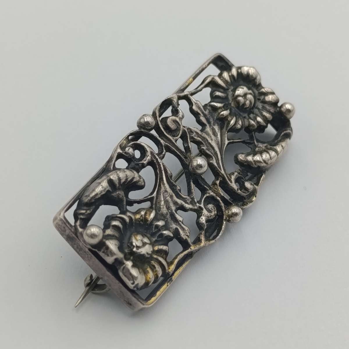 Sterling silver vintage Candida brooch 16.8g