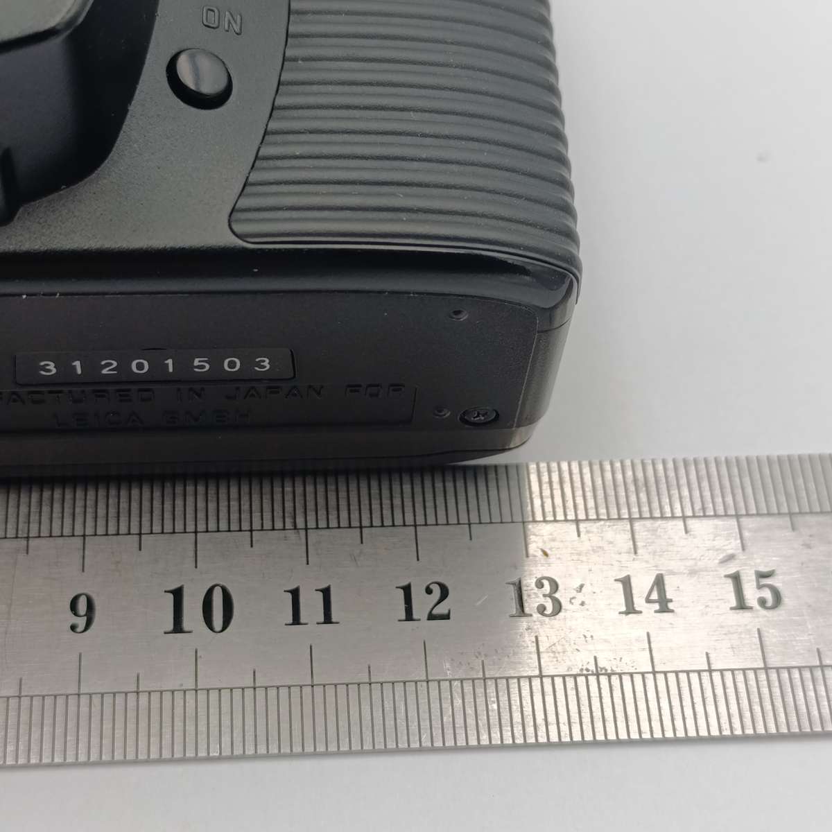 Vintage Leica AF-CI 35mm point and shoot camera - needs new battery