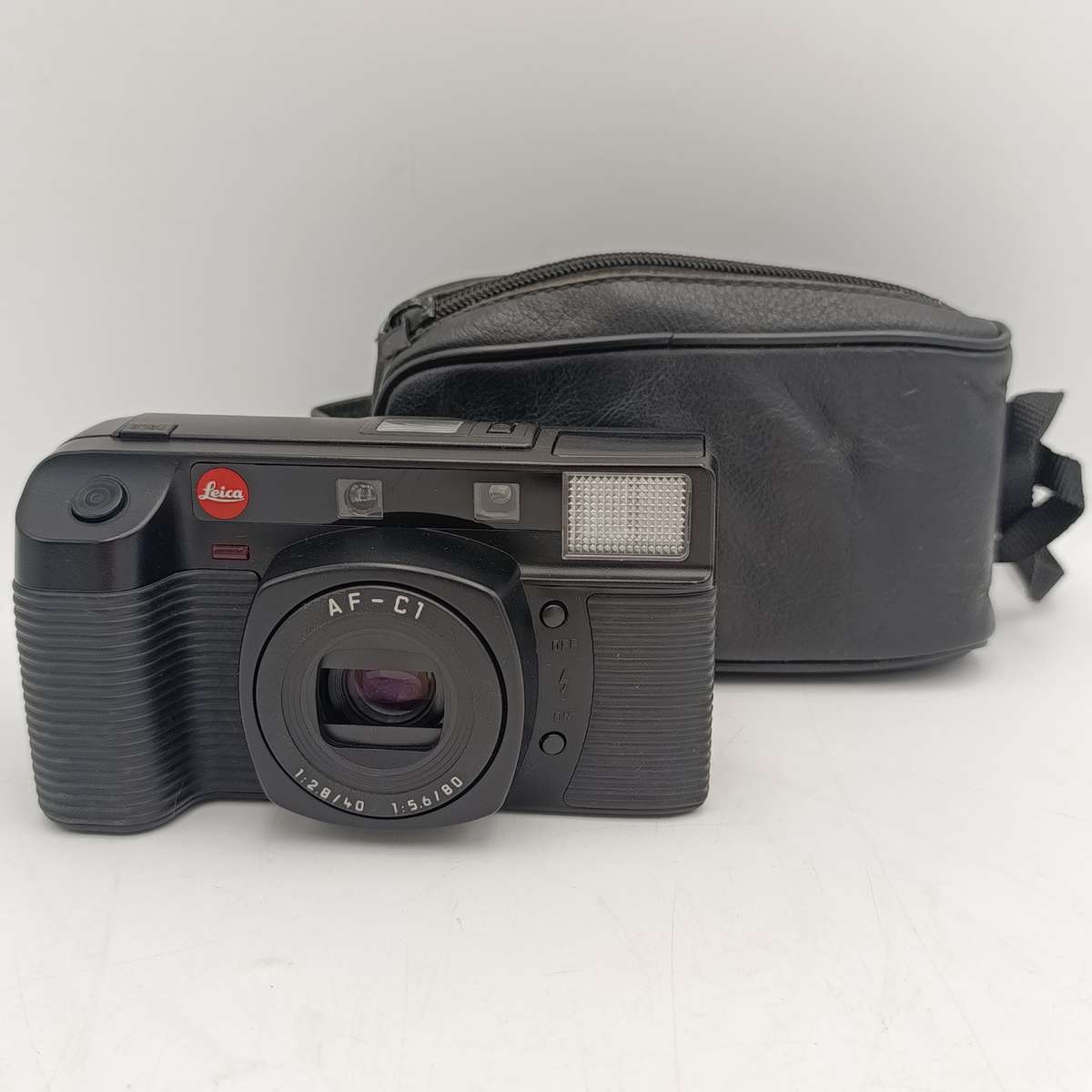 Vintage Leica AF-CI 35mm point and shoot camera - needs new battery