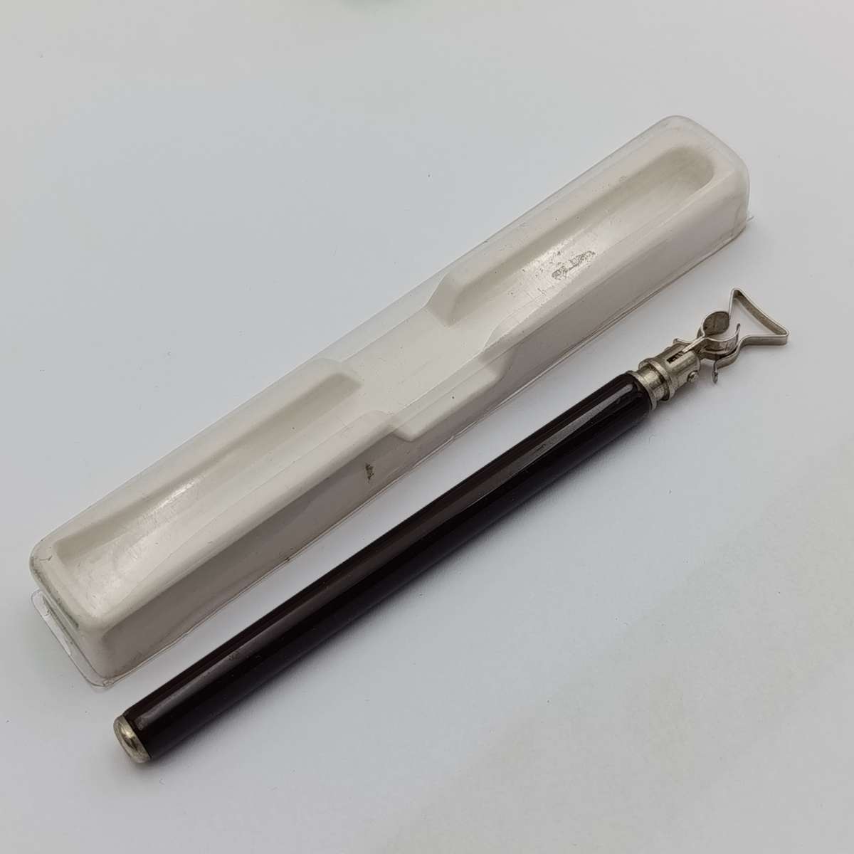 Vintage Faber-Castell lettering pen and stencil set with 5 nibs