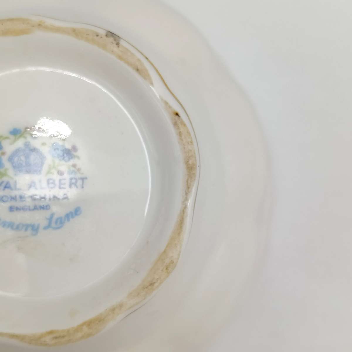 Vintage Royal Albert memory Lane sugar bowl