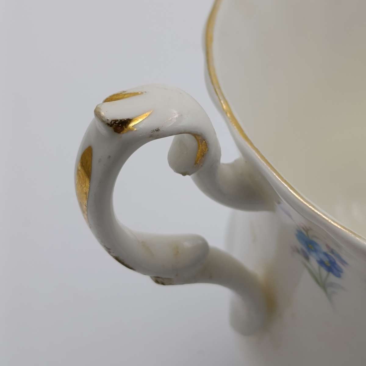 Vintage Royal Albert memory Lane porcelain duo