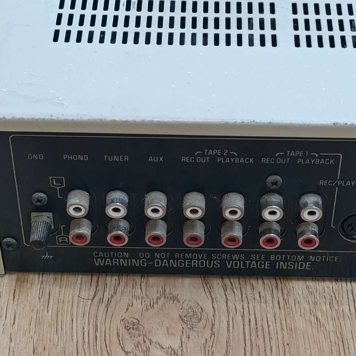 Technics SU-V3 stereo integrated DC amplifier