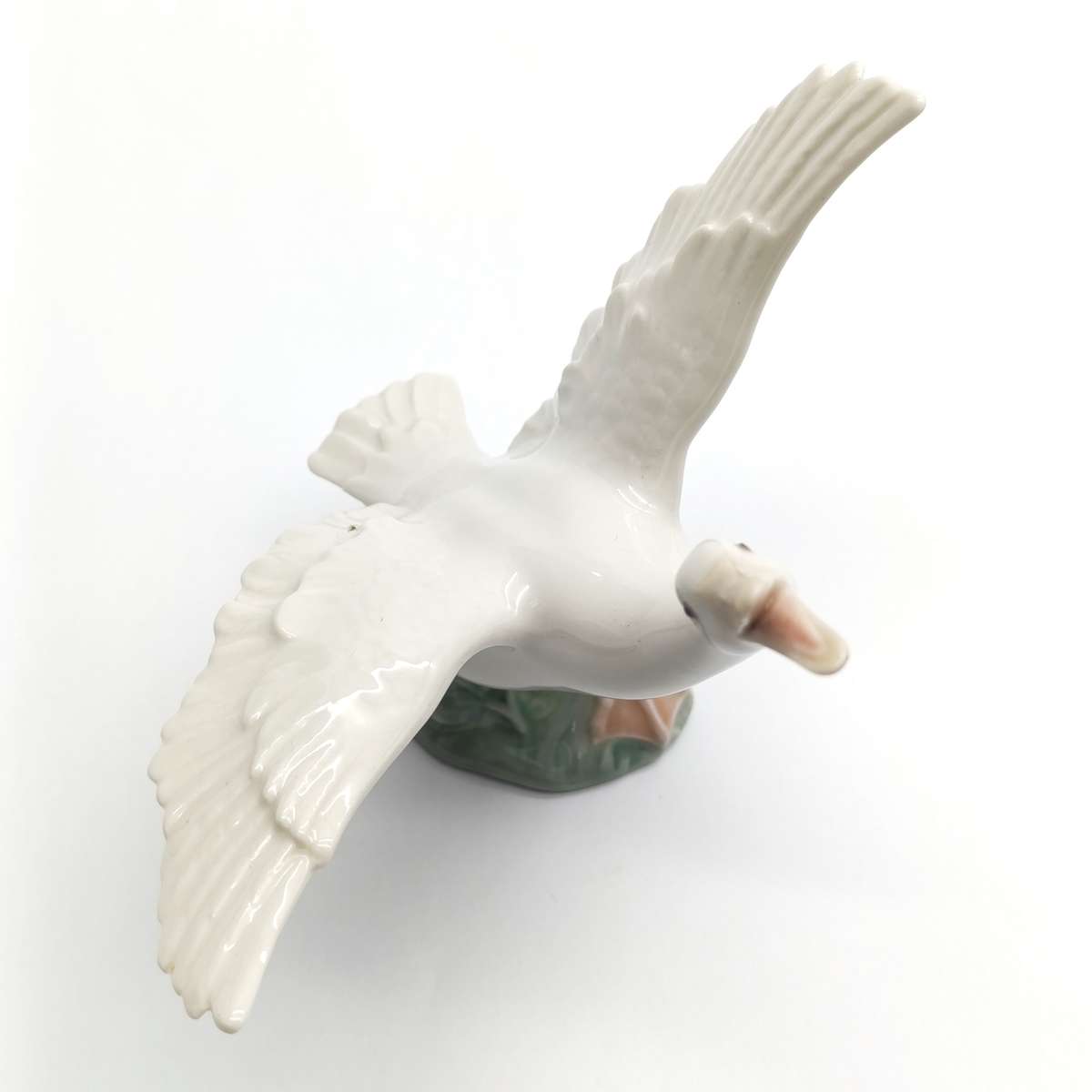 Vintage Lladro Goose porcelain figurine - no box