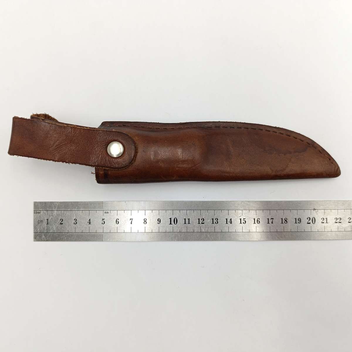 Original Helle Norway fixed blade knife with leather sheath