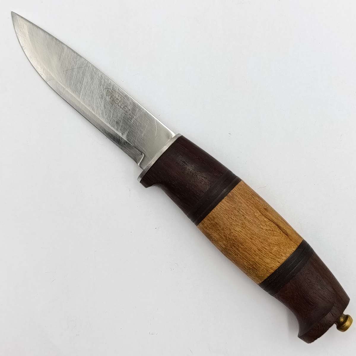 Original Helle Norway fixed blade knife with leather sheath