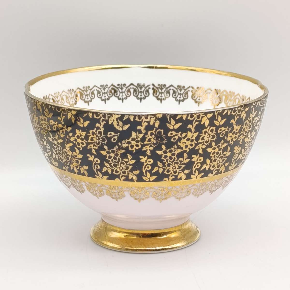 Vintage Clare bone China porcelain sugar bowl