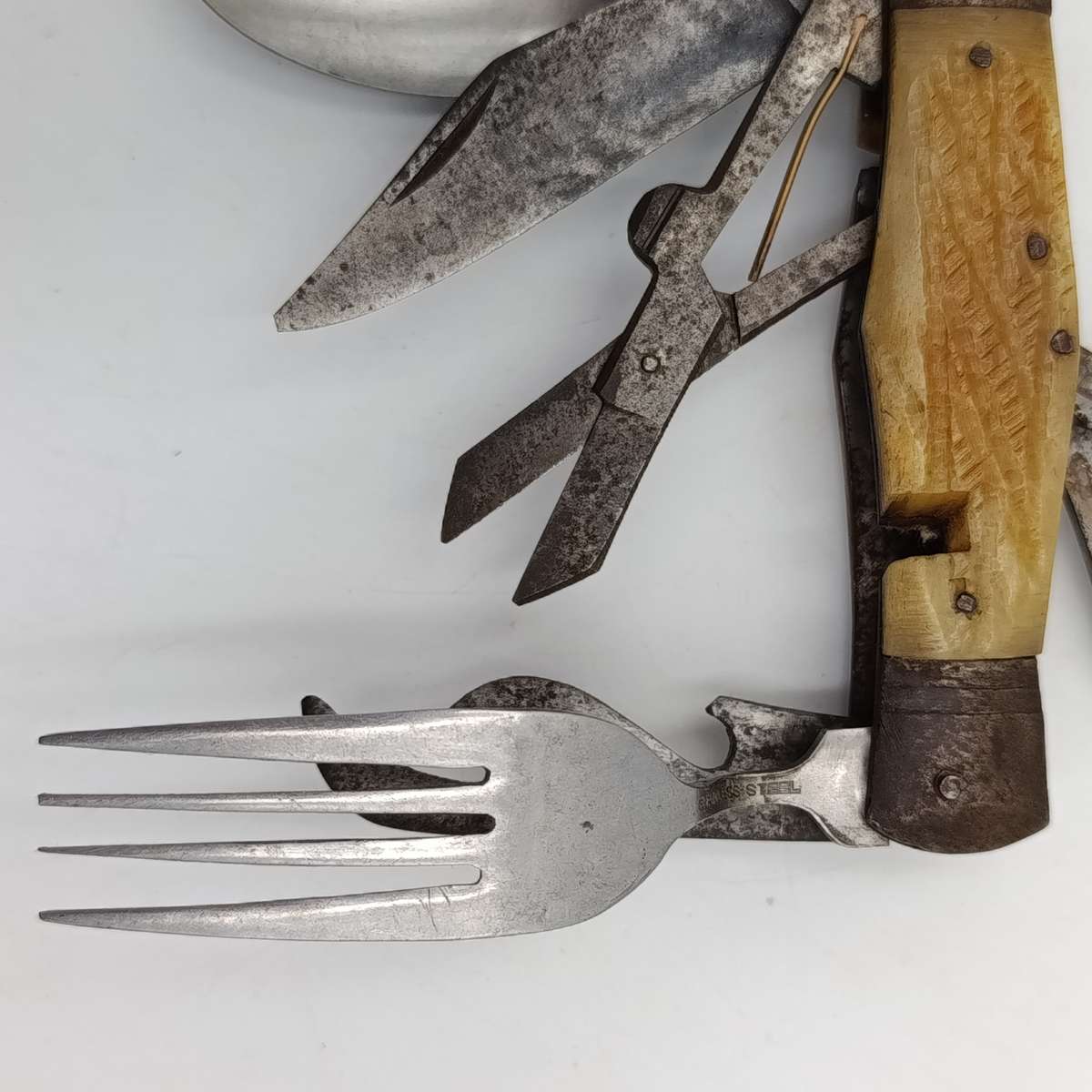 Vintage Hobo knife with spoon and fork - corkscrew broken