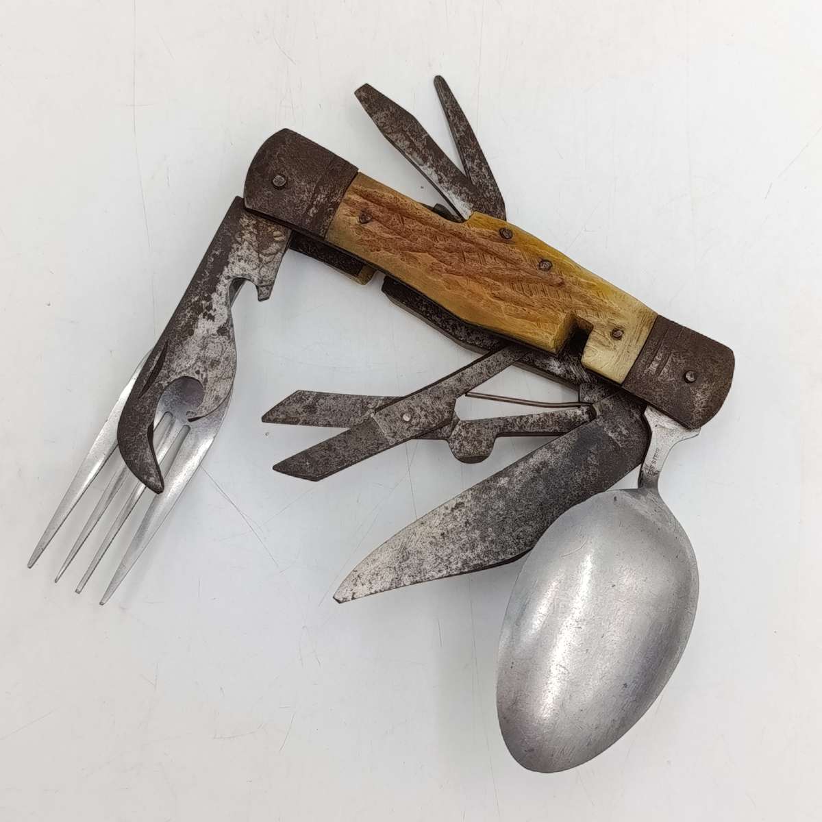 Vintage Hobo knife with spoon and fork - corkscrew broken