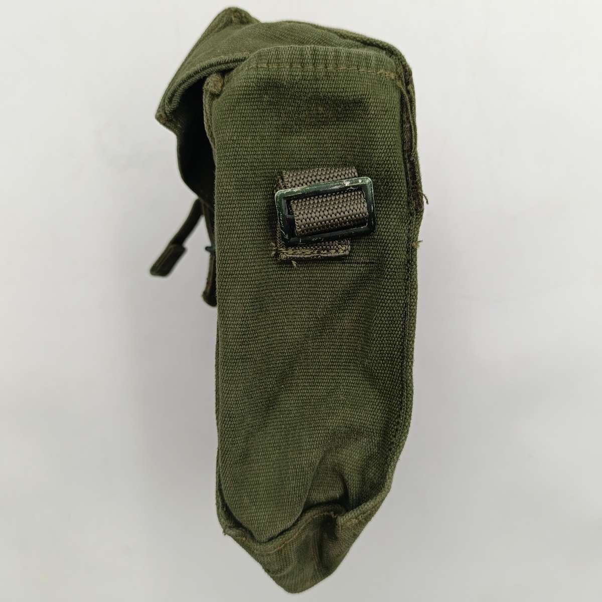 British 58 pattern webbing kidney pouches