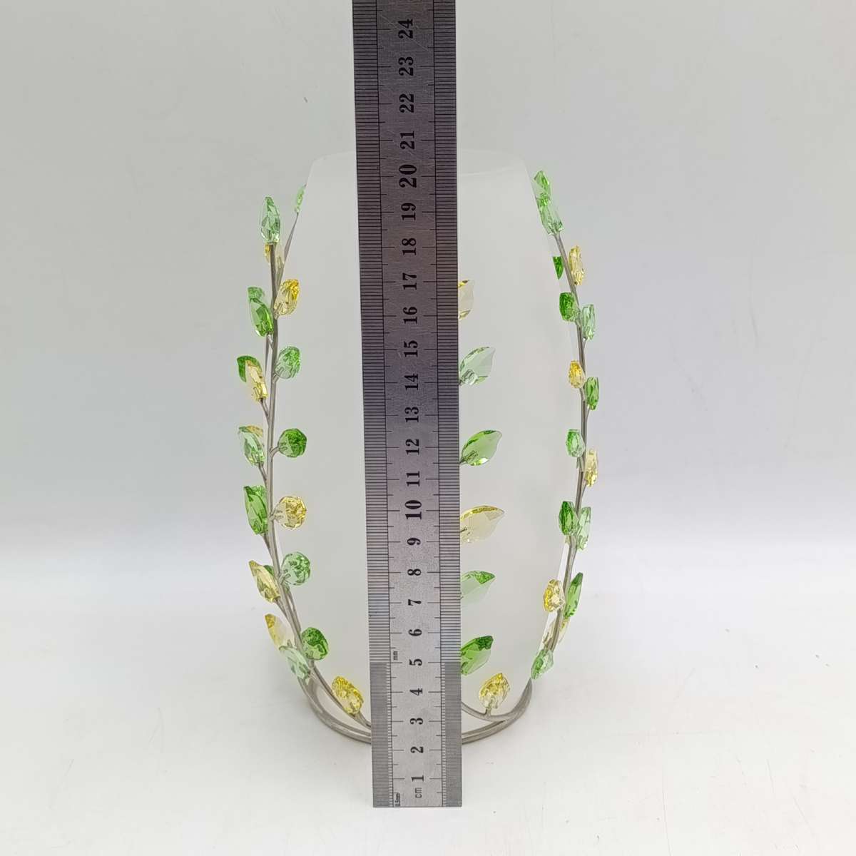 Swarovski Jonquil  Leaves Vase - designed by Yasmine Hurel - in box