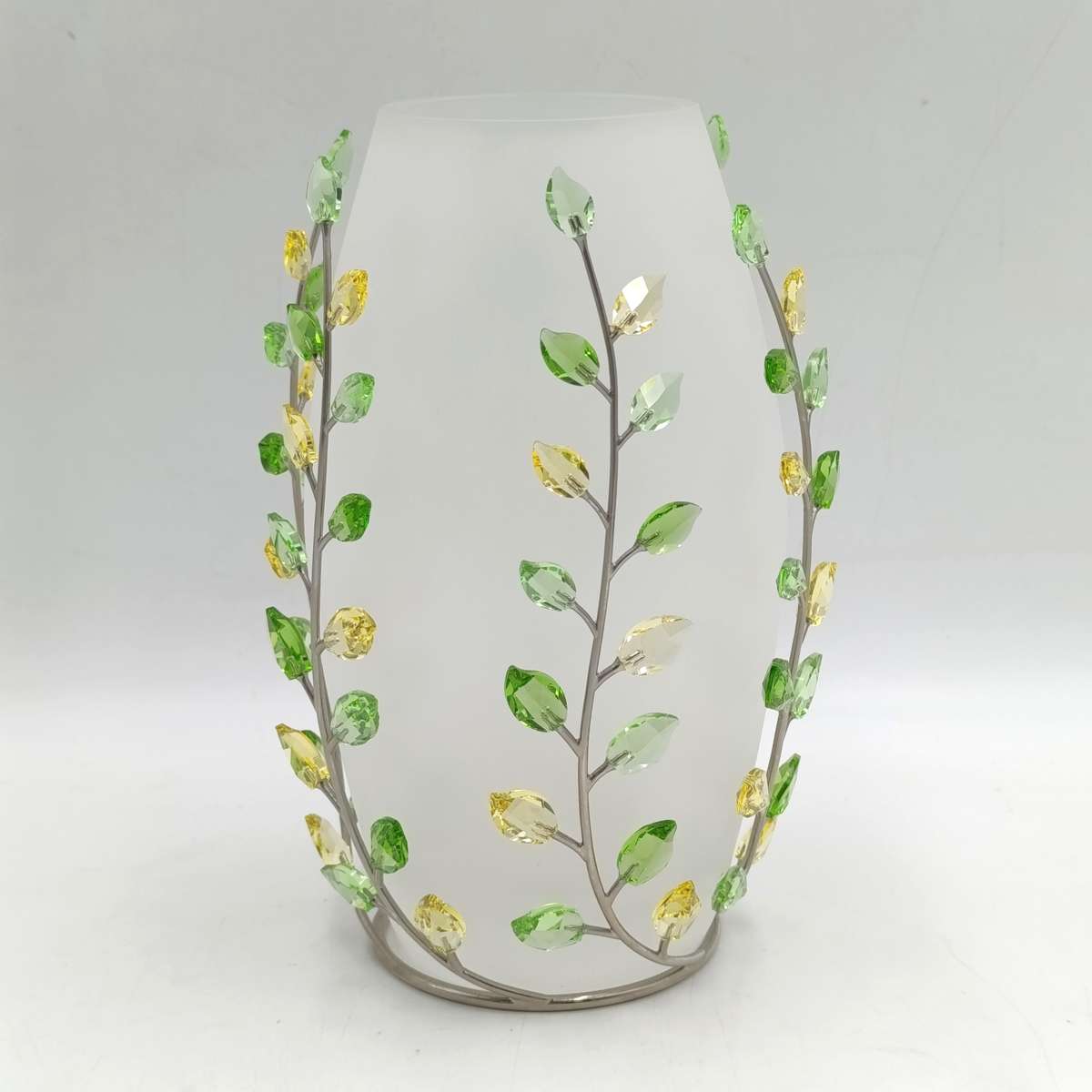 Swarovski Jonquil  Leaves Vase - designed by Yasmine Hurel - in box