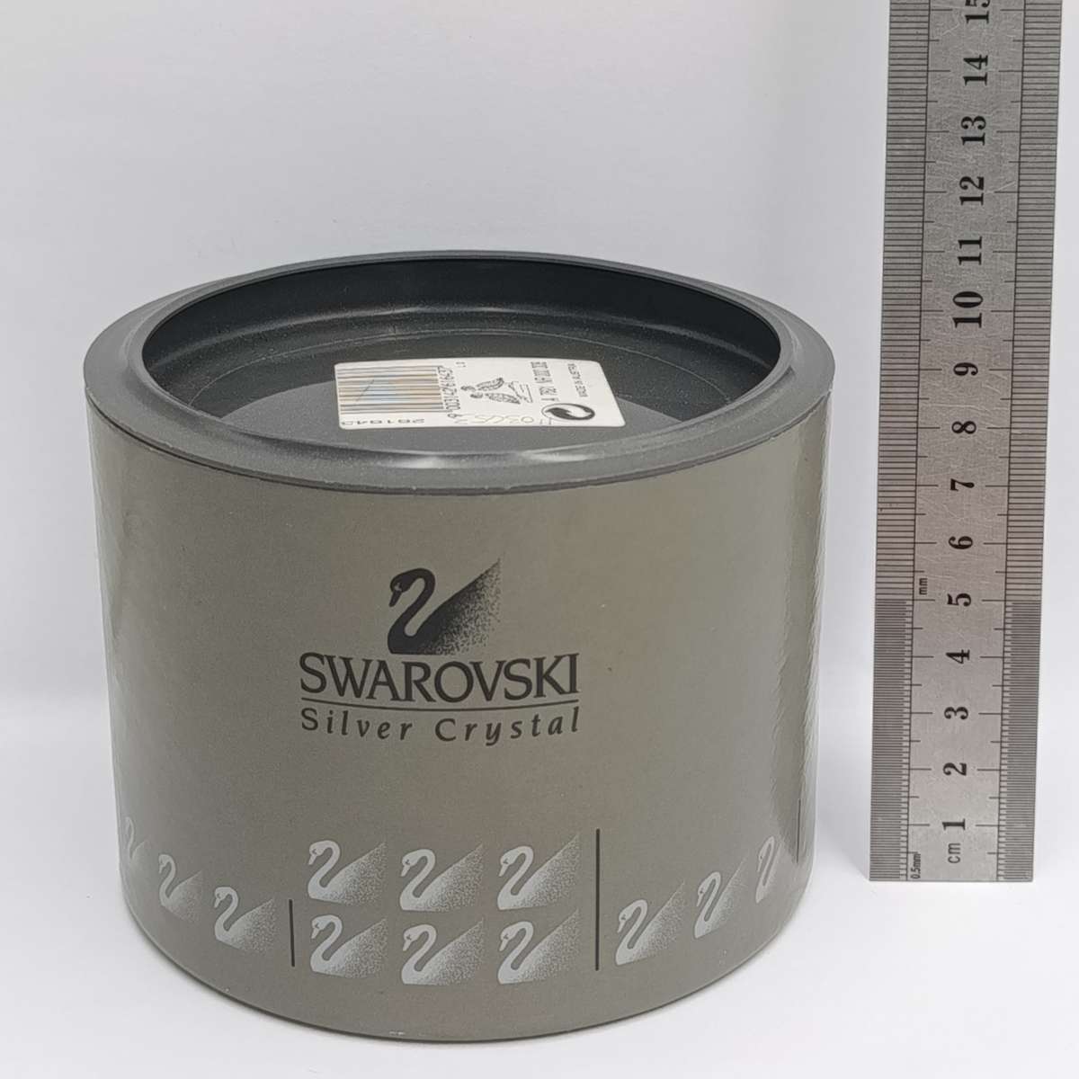 Swarovski silver crystal Puffin birds #008 figurine in box