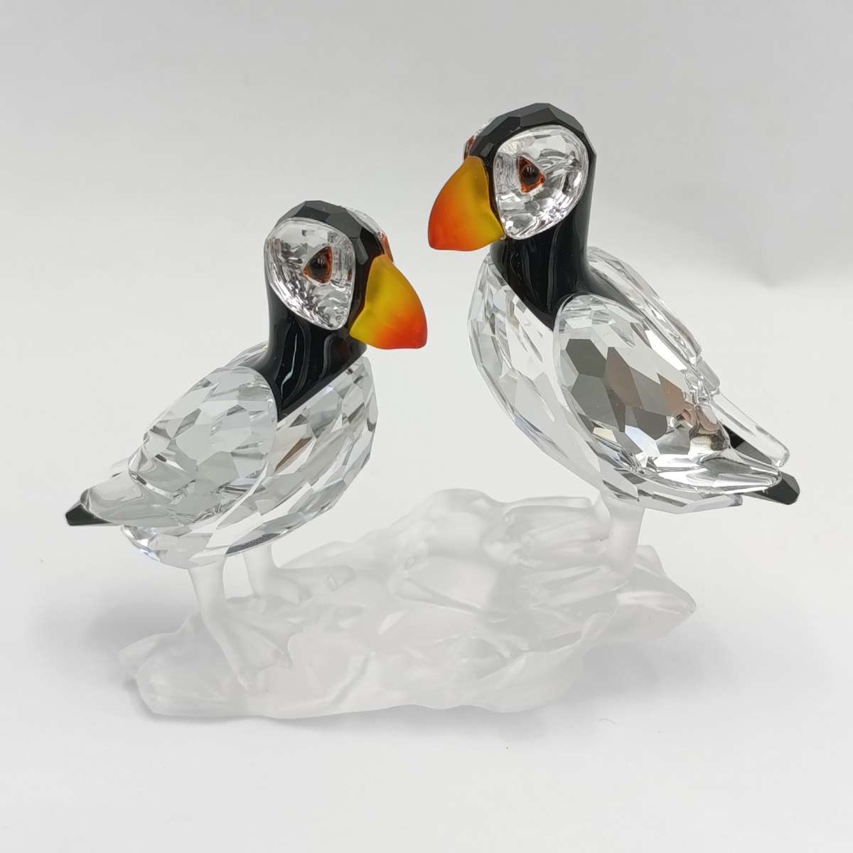 Swarovski silver crystal Puffin birds #008 figurine in box