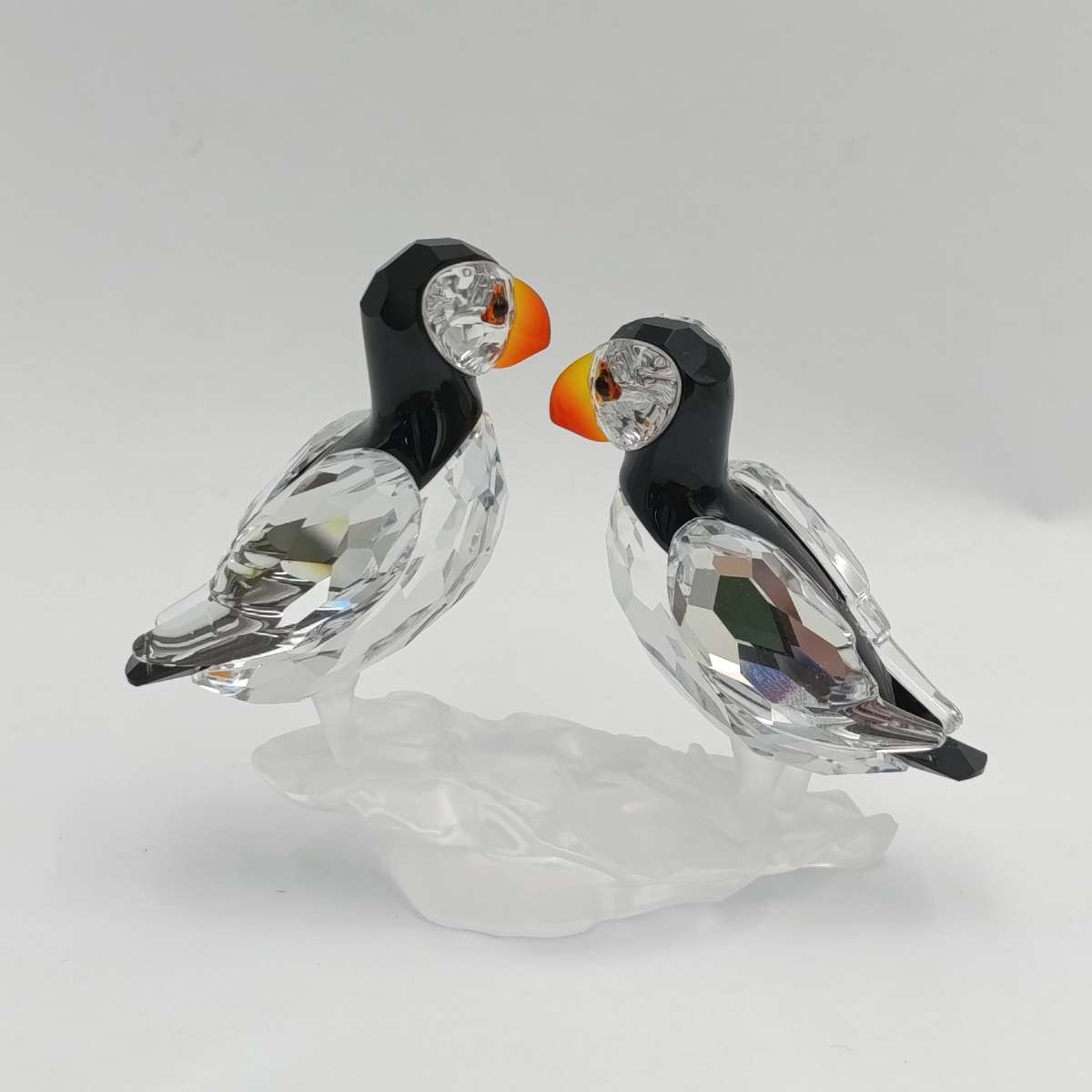Swarovski silver crystal Puffin birds #008 figurine in box