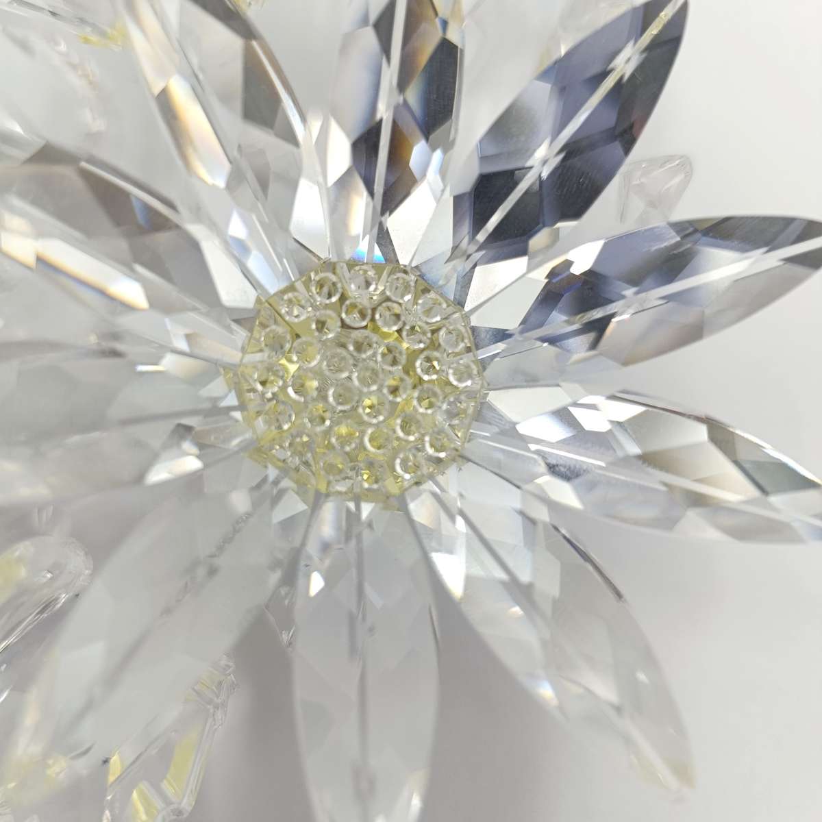 Swarovski Crystal Maxi flower arrangement in box