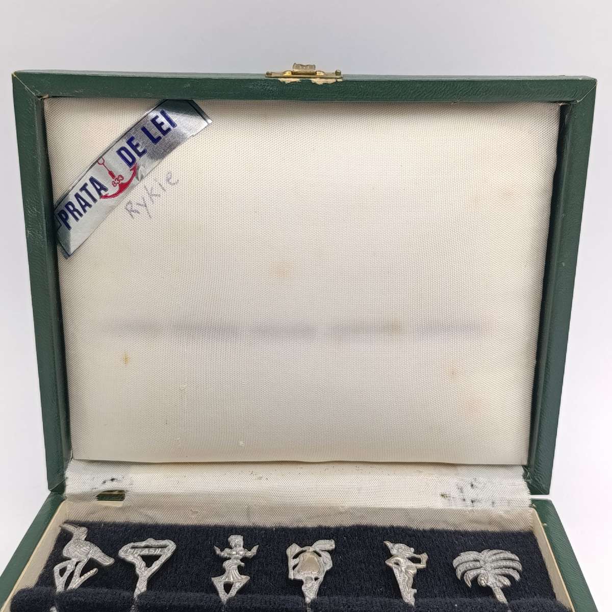 Set of 6 vintage 835 Brasilian silver pickle forks - weighs 24,0 grams