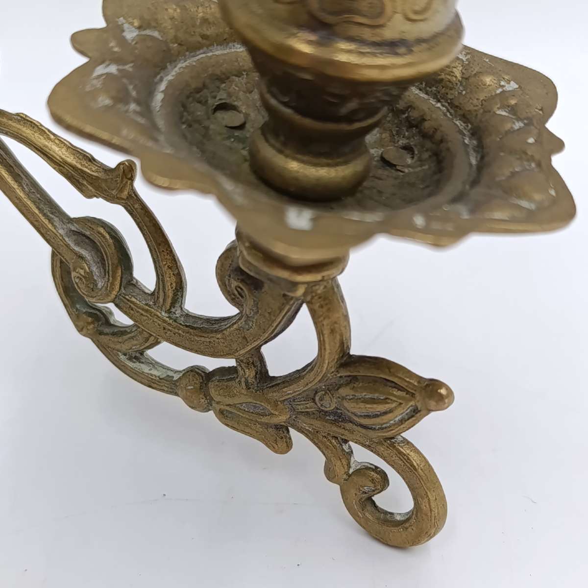 Antique brass wall mounted 2-candle holder