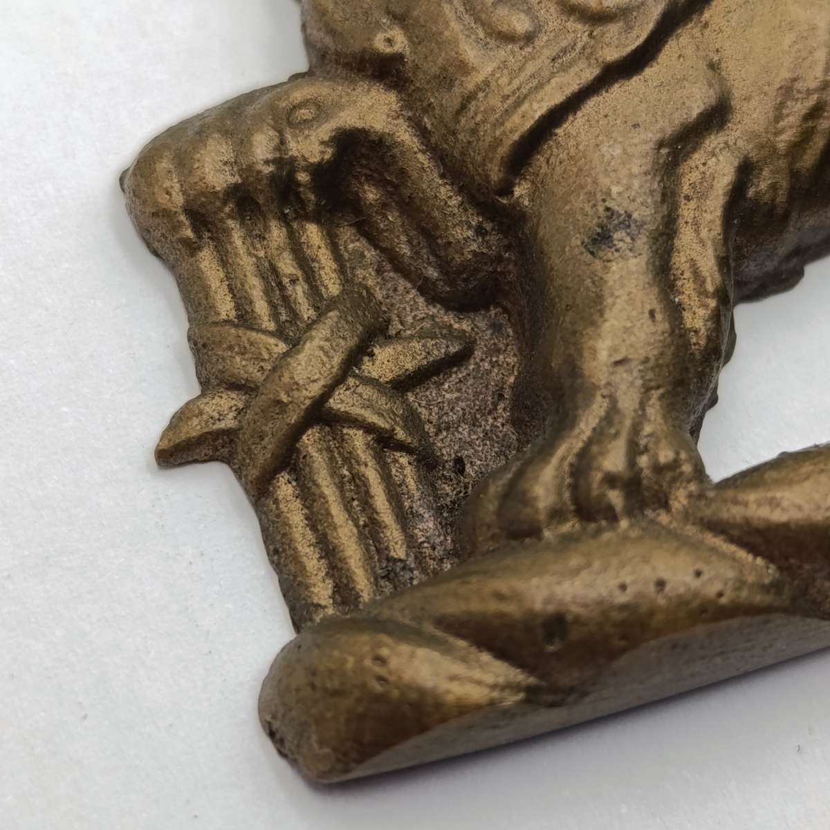 SA Navy solid brass Lion crest