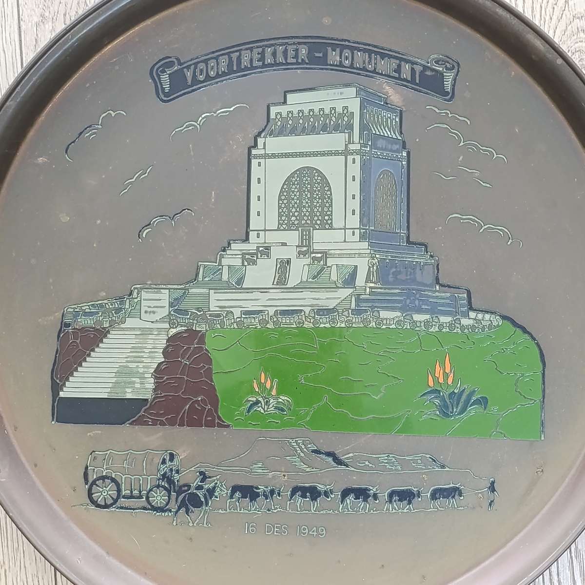 1949 Voortrekker Monument commemorative brass tray