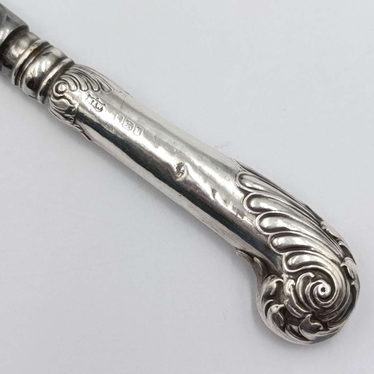 Set of 6 Antique Mappin and WEBB knives with hallmarked silver handles