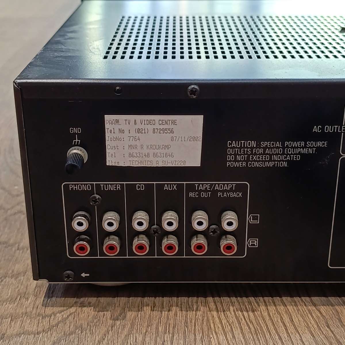 Vintage Technics SU-VZ220 Integrated amplifier - working