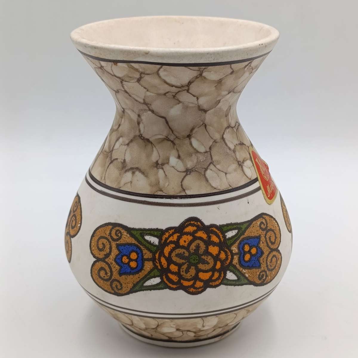Vintage Handpainted Majolica flower vase - height - 16cm