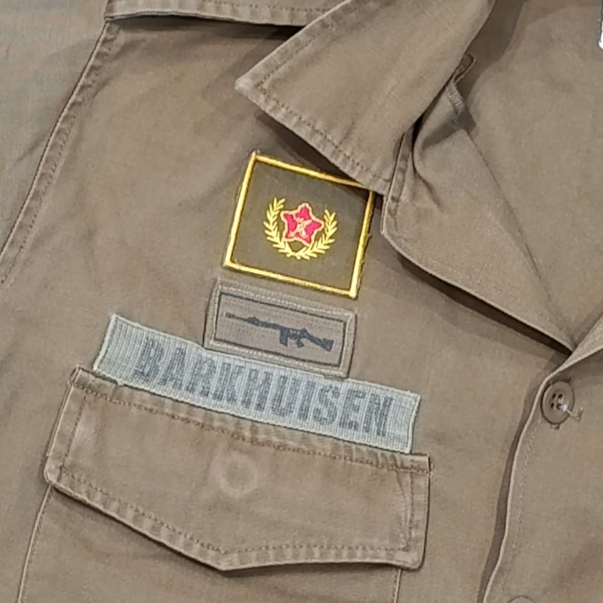 SADF Nutria short sleeve shirt of Sergeant Barkhuisen with marksman badge - size medium