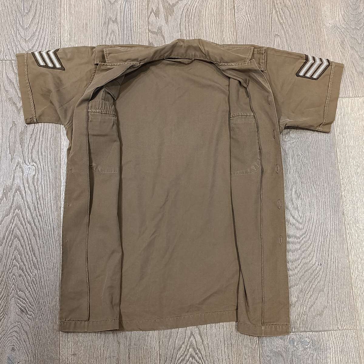 SADF Nutria short sleeve shirt of Sergeant Barkhuisen with marksman badge - size medium