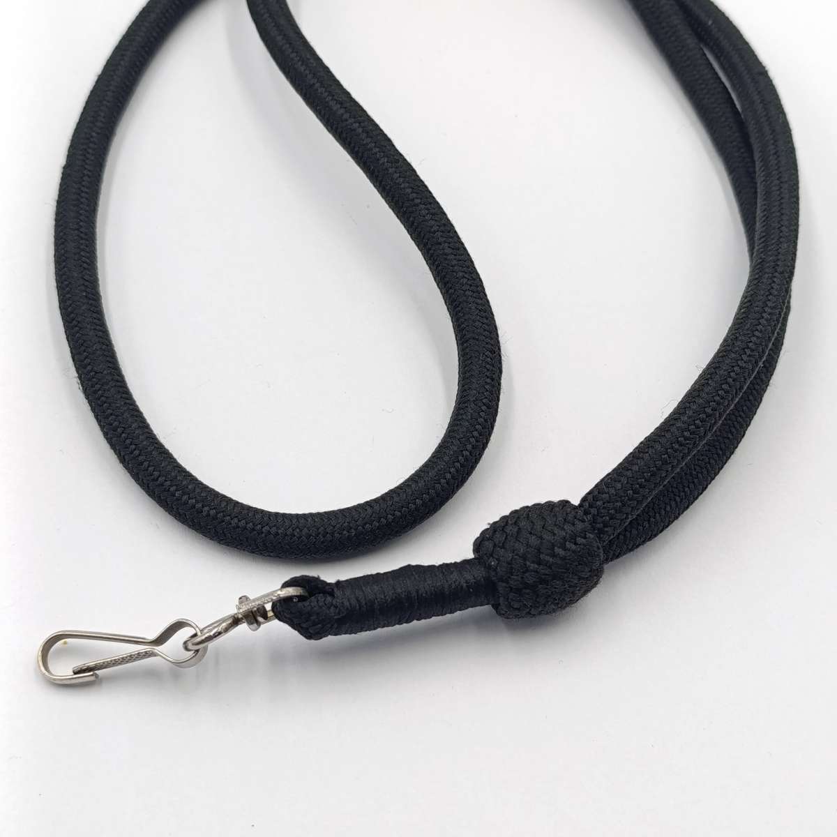 SADF black lanyard - Military Intelligence?