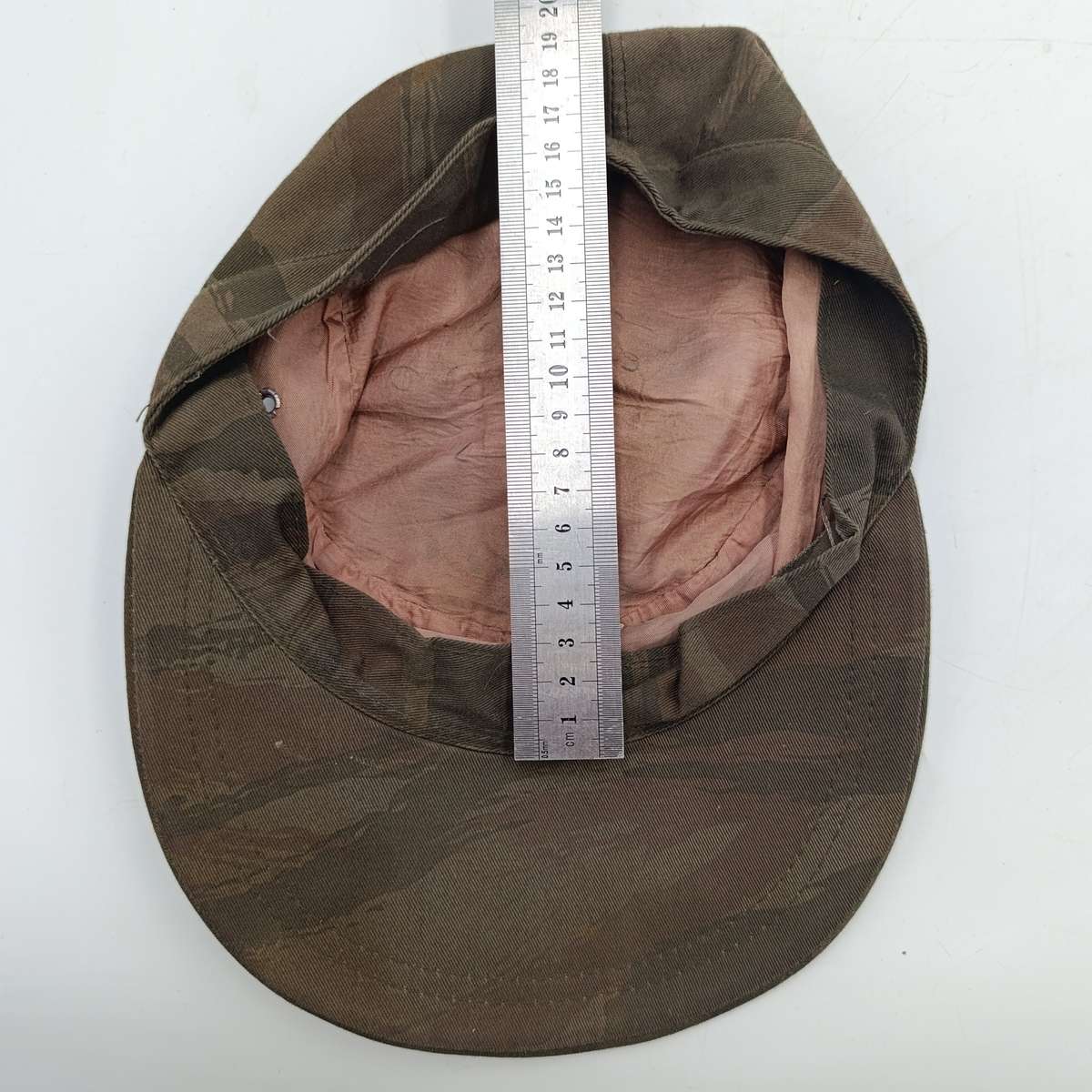SADF Recce issue Cuban lizzard camo cap - size 58 - peak cracked
