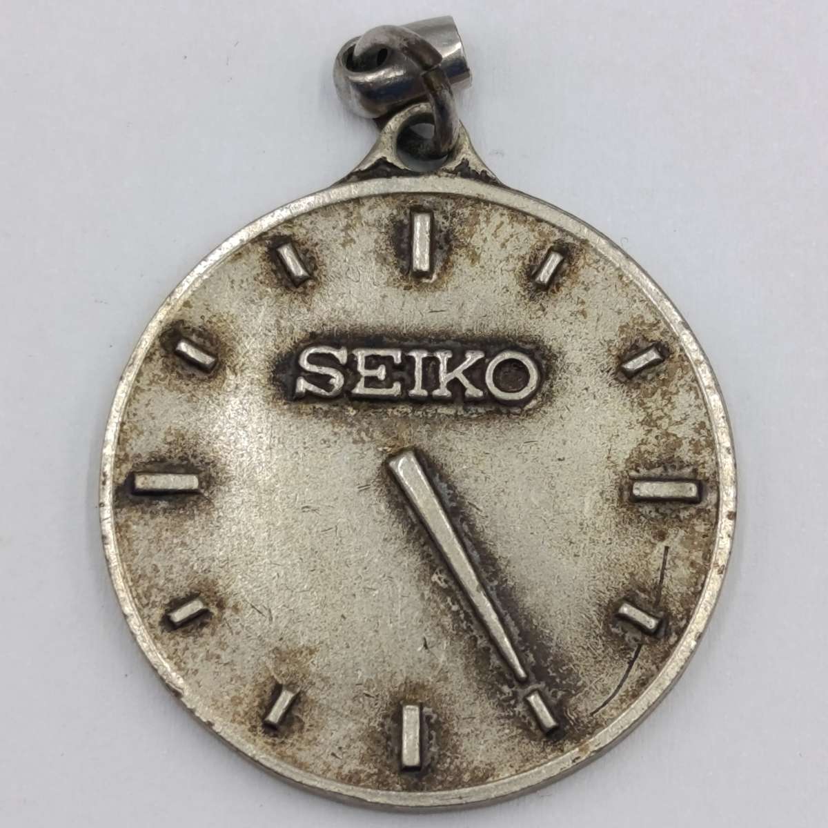Seiko Kegving round - Official 18th Olympiad timekeeper