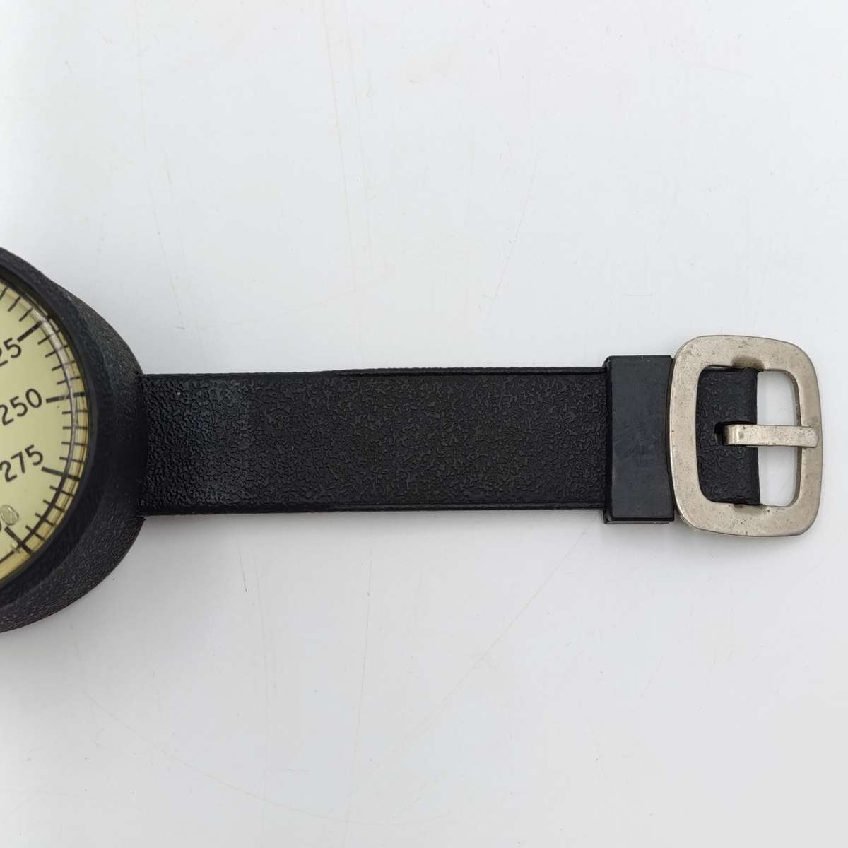 Parallon scuba diver depth wrist gauge