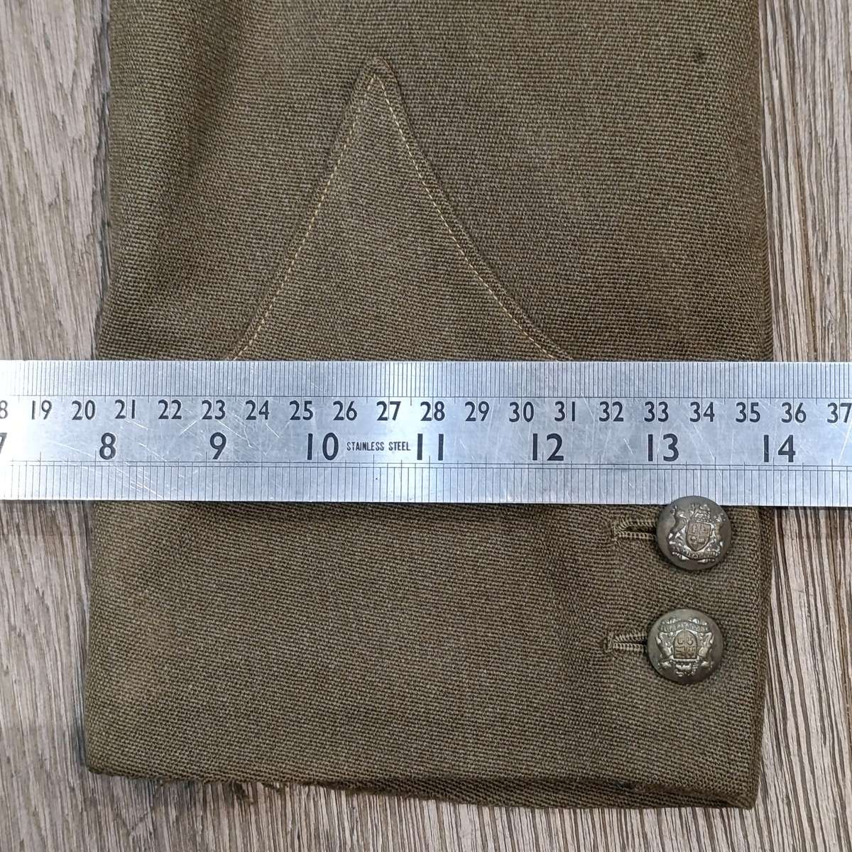 WW2 SA Army tunic with captain rank